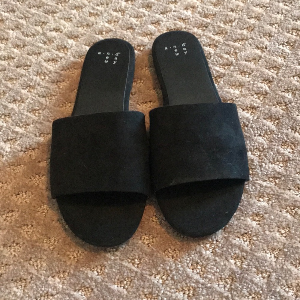 Black sandals. Size seven wide